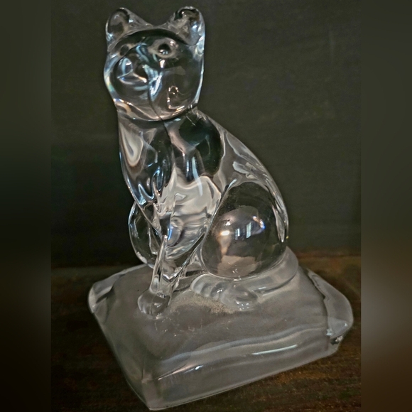 Vintage Frosted  Glass Cat Figurine - Picture 1 of 7